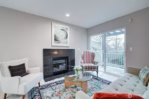 215 20th Ave E, Seattle, WA 98112 - Photo 2