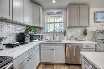 247 Fisher Avenue NE, Ocean Shores, WA 98569 - Photo 6