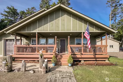 247 Fisher Avenue NE, Ocean Shores, WA 98569 - Photo 1