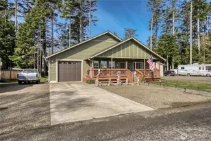 247 Fisher Ave NE, Ocean Shores, WA 98569 - Photo 2