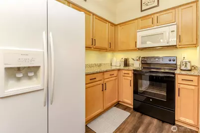 18615 101st Avenue Ct E #J 262, Puyallup, WA 98375 - Photo 10