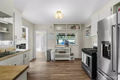 1216 Pine Avenue NE, Olympia, WA 98506 - Photo 8