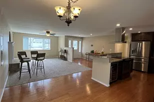 5006 NE 6th St, Renton, WA 98059 - Photo 6