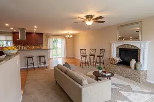 5006 NE 6th St, Renton, WA 98059 - Photo 4