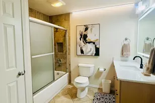 5006 NE 6th St, Renton, WA 98059 - Photo 10