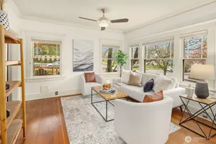 749 N 96th St, Seattle, WA 98103 - Photo 8