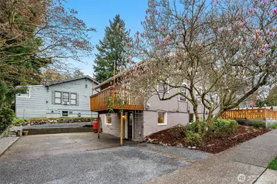 749 N 96th Street, Seattle, WA 98103 - Photo 34