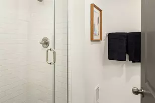 749 N 96th St, Seattle, WA 98103 - Photo 30