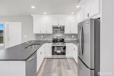 25212 138th Place SE, Kent, WA 98042 - Photo 36