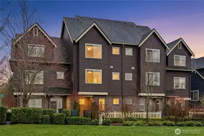 909 4th Avenue NE, Issaquah, WA 98029 - Photo 2