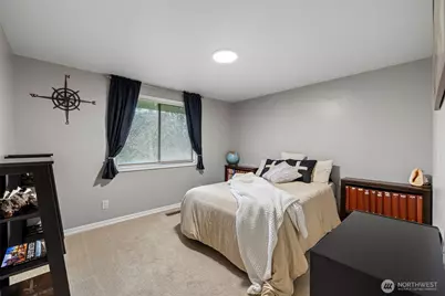 901 SW Barrington Drive, Oak Harbor, WA 98277 - Photo 22