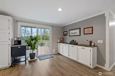 901 SW Barrington Drive, Oak Harbor, WA 98277 - Photo 18