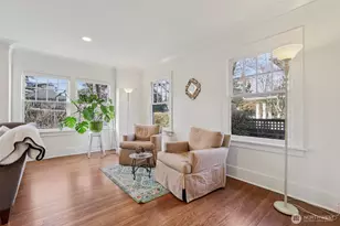 5230 16th Ave NE, Seattle, WA 98105 - Photo 4