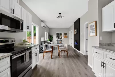 2415 Cedar Street #A, Everett, WA 98201 - Photo 4