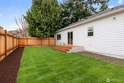 2415 Cedar Street #A, Everett, WA 98201 - Photo 2