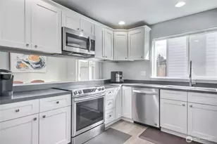 1430 SW 352nd Ct, Federal Way, WA 98023 - Photo 10