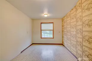 2207 N Trumpeter Dr, Mount Vernon, WA 98273 - Photo 20