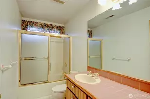 2207 N Trumpeter Dr, Mount Vernon, WA 98273 - Photo 8