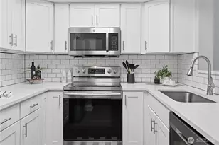 12703 NE 129th Ct, Kirkland, WA 98034 - Photo 12