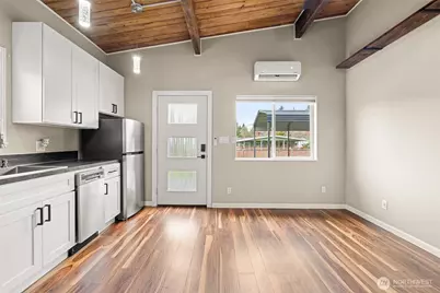 809 N 6th Avenue SW, Tumwater, WA 98512 - Photo 32