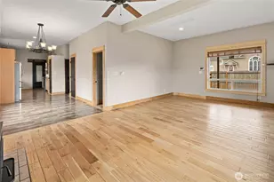 115 E 3rd St, Cle Elum, WA 98922 - Photo 6