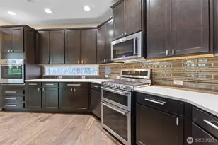 20906 83rd St Ct E, Bonney Lake, WA 98391 - Photo 24