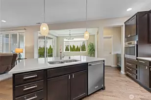 20906 83rd St Ct E, Bonney Lake, WA 98391 - Photo 4