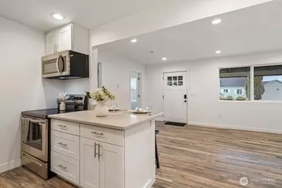 517 Dundass Avenue, Buckley, WA 98321 - Photo 6