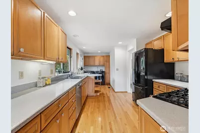 10248 Richwood Avenue NW, Seattle, WA 98177 - Photo 14