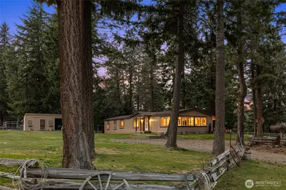 6160 Upper Peoh Point Rd, Cle Elum, WA 98922 - Photo 2