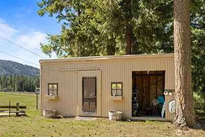 6160 Upper Peoh Point Rd, Cle Elum, WA 98922 - Photo 22