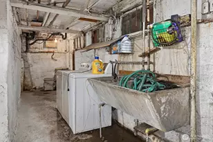 1357 S Shelton St, Seattle, WA 98108 - Photo 38