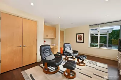 5727 33rd Avenue NE, Seattle, WA 98105 - Photo 12