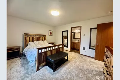 511 364 Street Ct S, Roy, WA 98580 - Photo 14