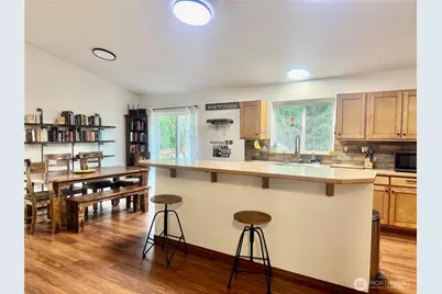 511 364 Street Ct S, Roy, WA 98580 - Photo 8