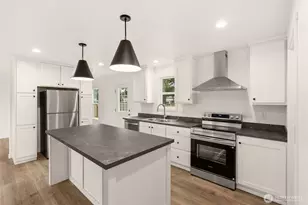 909 N 1st St, Pe Ell, WA 98572 - Photo 6