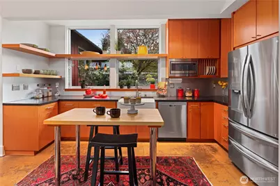 10623 NE 155th Place, Bothell, WA 98011 - Photo 16