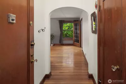 408 Bellevue Ave E #306, Seattle, WA 98102 - Photo 14