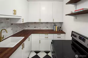 408 Bellevue Ave E, Seattle, WA 98102 - Photo 10