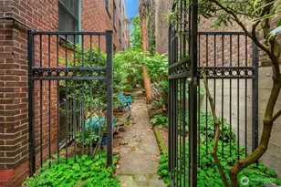 408 Bellevue Ave E, Seattle, WA 98102 - Photo 22