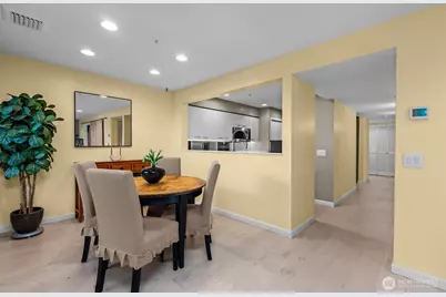 420 Melrose Avenue E #603, Seattle, WA 98102 - Photo 6