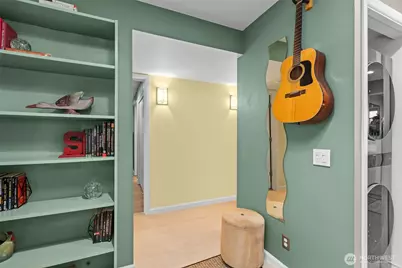 420 Melrose Avenue E #603, Seattle, WA 98102 - Photo 26