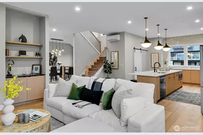 6357 38th Avenue SW, Seattle, WA 98126 - Photo 6