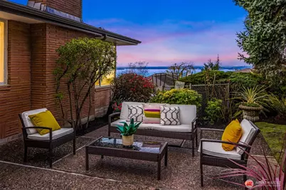 5726 SW Spokane Street, Seattle, WA 98116 - Photo 6