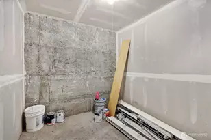 2841 14th Ave W, Seattle, WA 98119 - Photo 24