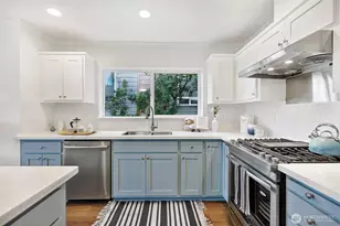 2841 14th Ave W, Seattle, WA 98119 - Photo 12