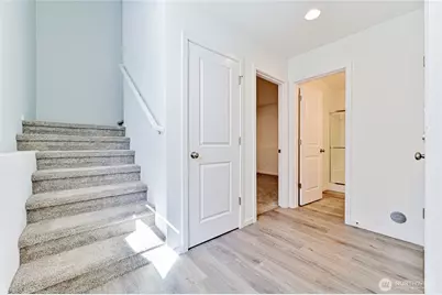 10001 Kings Landing Avenue NW, Bremerton, WA 98311 - Photo 2