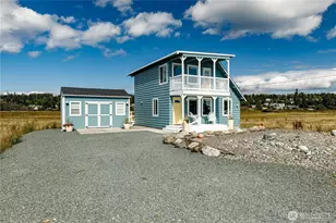 238 Keystone Ave, Coupeville, WA 98239 - Photo 32