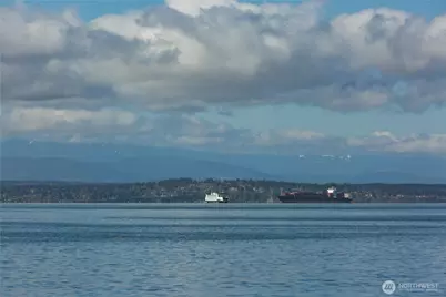 238 Keystone Avenue, Coupeville, WA 98239 - Photo 1