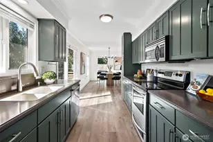 5631 195th Ave E, Bonney Lake, WA 98391 - Photo 10